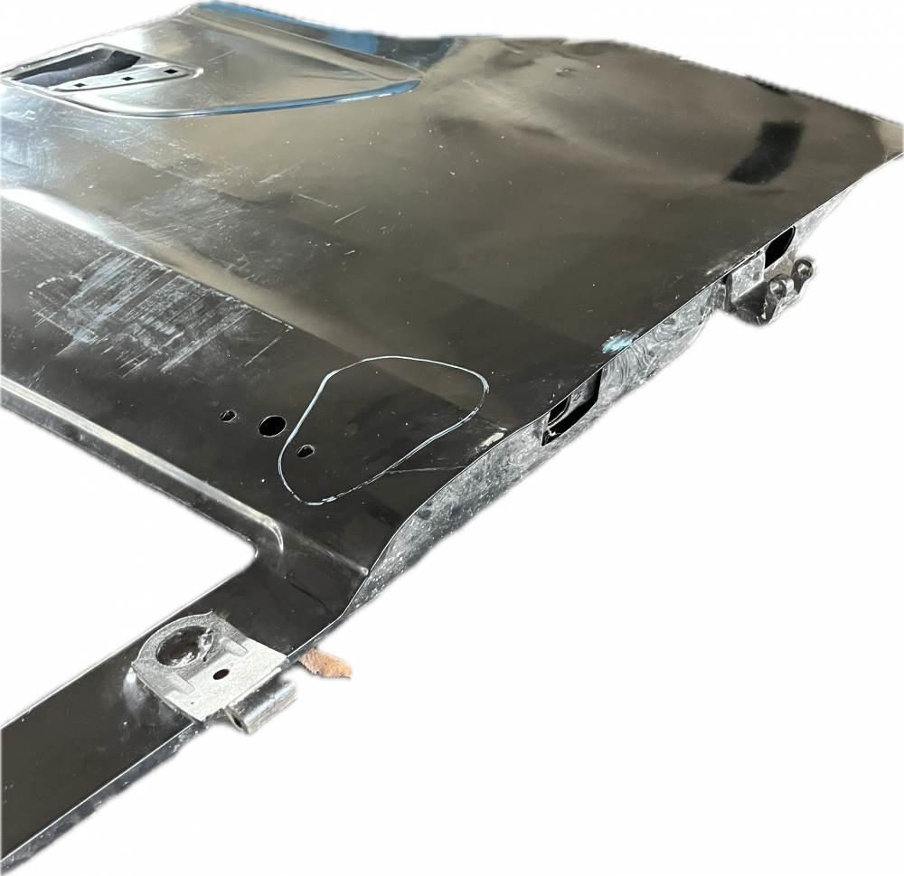 Scania DVEŘE LEVÉ Otros componentes