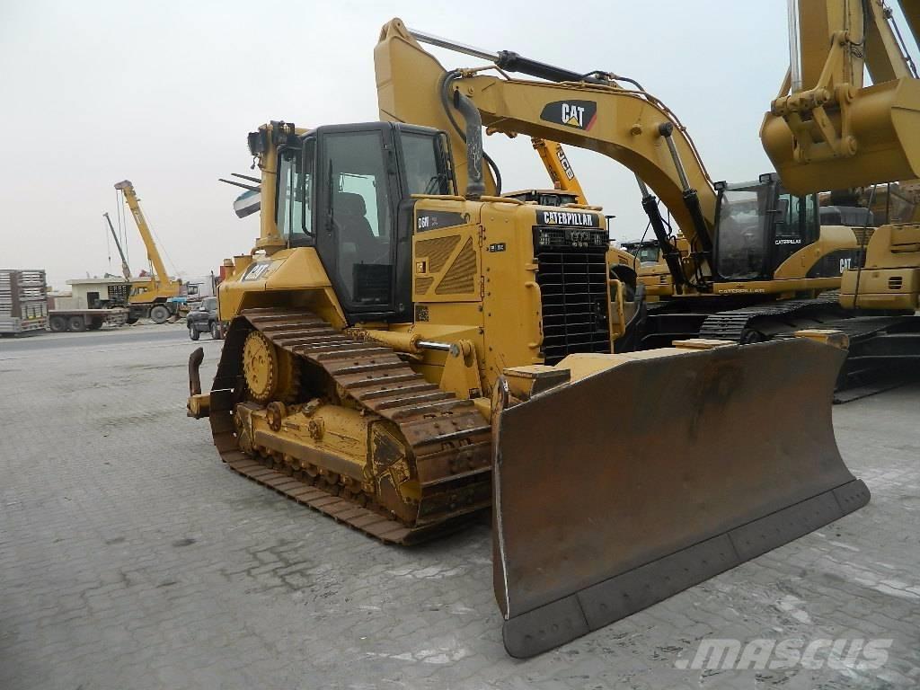 CAT D 6 N XL Buldozer sobre oruga