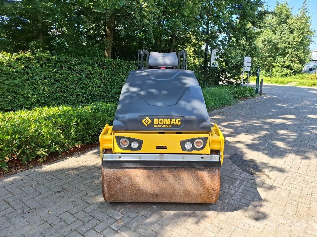 Bomag BW 120 AD-5 Rodillos de doble tambor