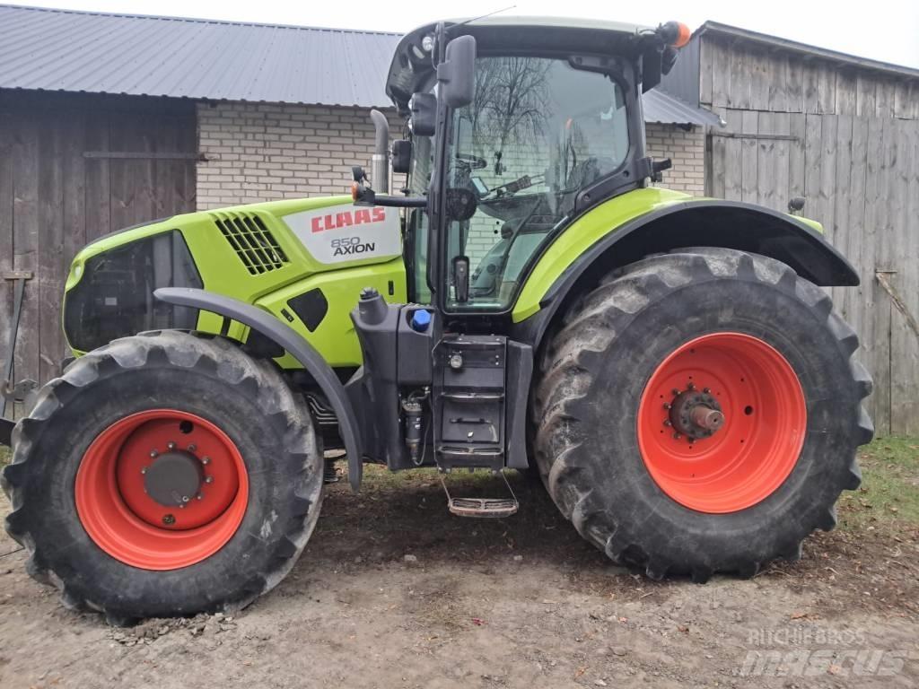 CLAAS Axion 850 Tractores