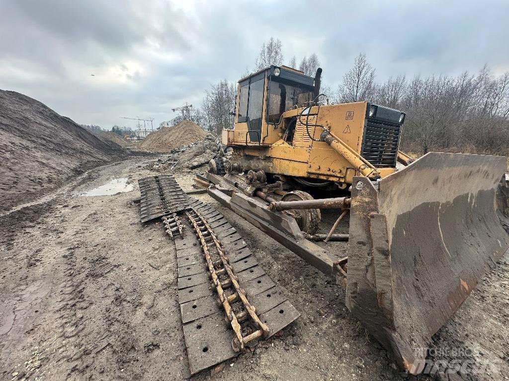 Staliniec B-10 Buldozer sobre oruga