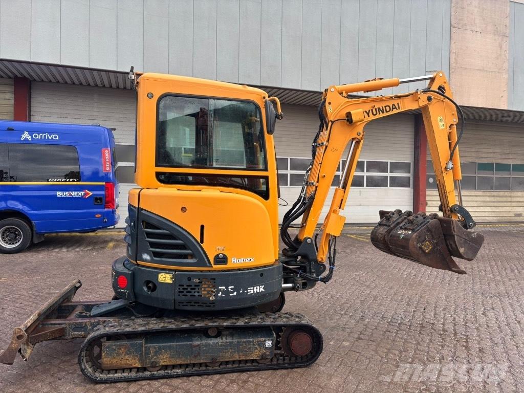 Hyundai 25 Z-9A Miniexcavadoras
