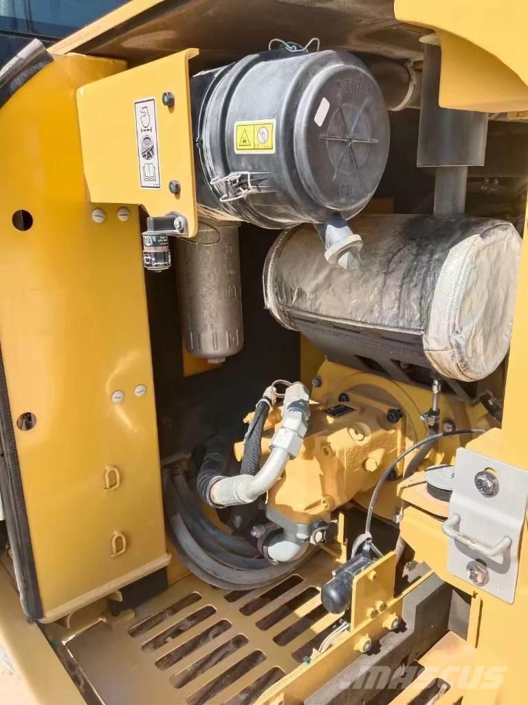 CAT 305.5 E2 Miniexcavadoras