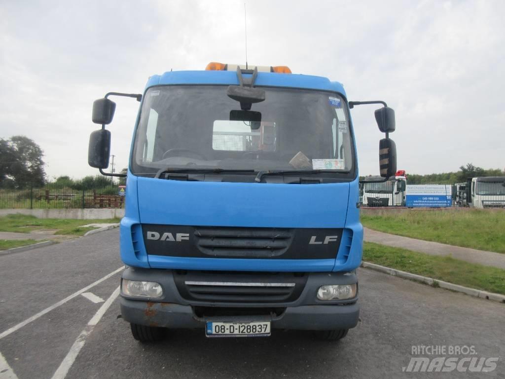 DAF 55.220 Camiones grúa