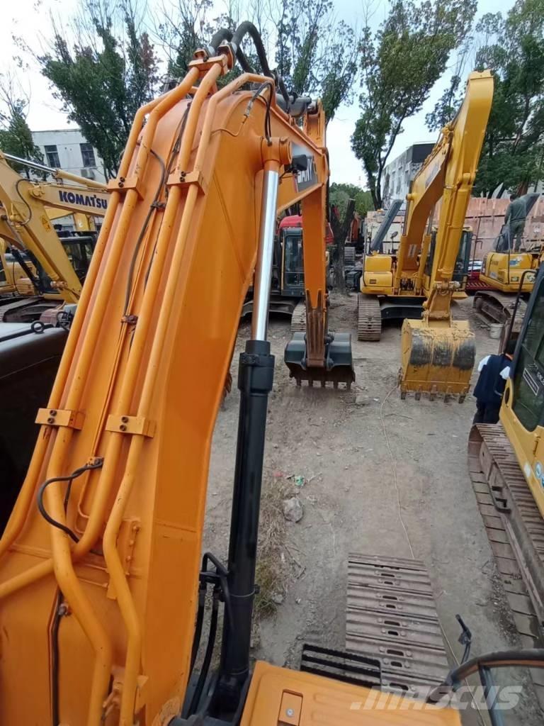 Hyundai Robex 215-9T Excavadoras sobre orugas