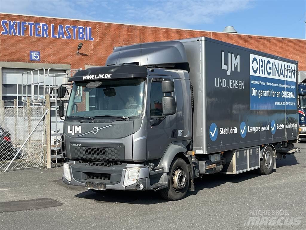 Volvo FL Camiones con caja de remolque