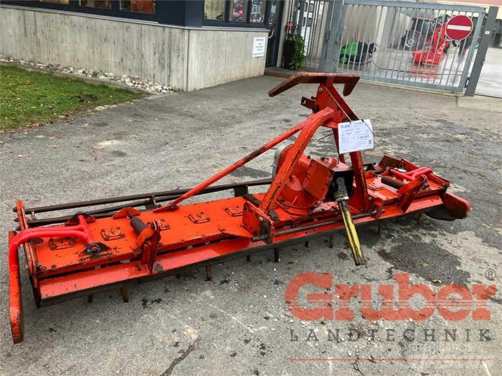 Lely 3000 Gradas vibratorias / rotocultivadoras