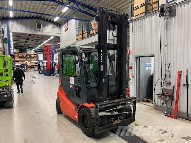Toyota 8 FBMT 40 Carretillas de horquilla eléctrica