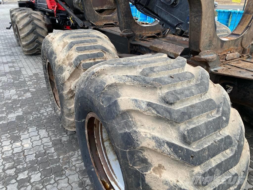 Komatsu 875 Transportadoras