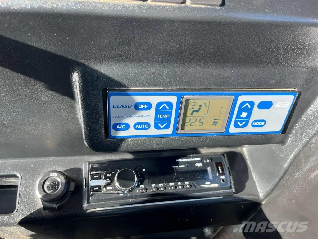 Takeuchi TB 295 W Excavadoras de ruedas