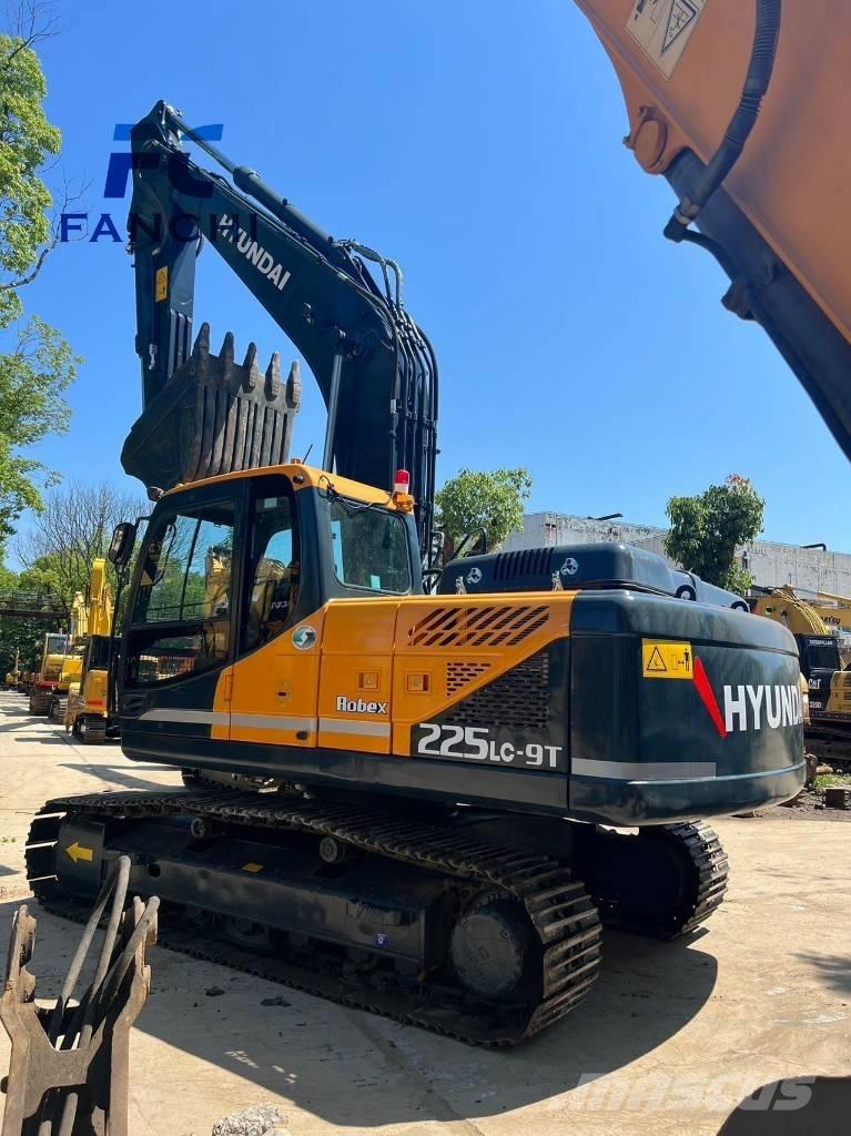 Hyundai 225LC-9t Excavadoras sobre orugas