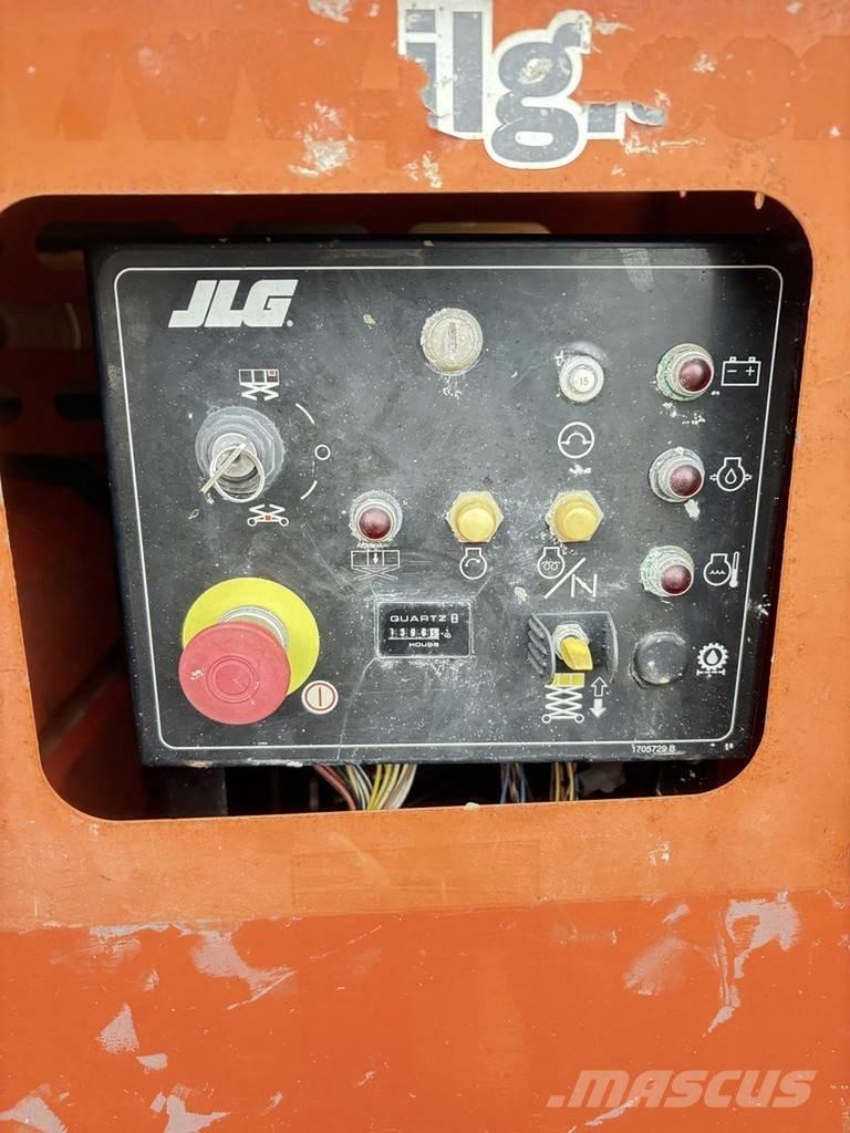 JLG 260 mrt Plataformas tijera