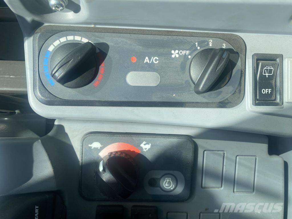 Kubota KX 163-5 Excavadoras sobre orugas