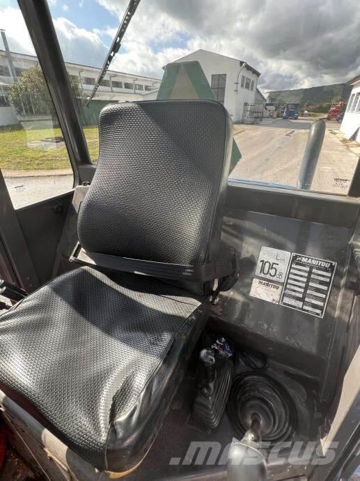 Manitou MC30-4W Montacargas todo terreno