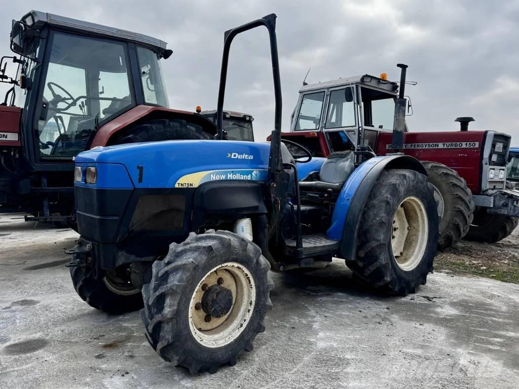 New Holland TN 75 N Tractores