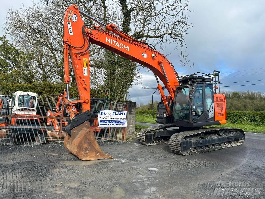 Hitachi ZX225USCL-5 Excavadoras sobre orugas