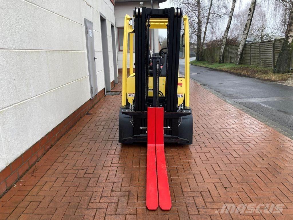 Hyster J 3.0 XN Carretillas de horquilla eléctrica