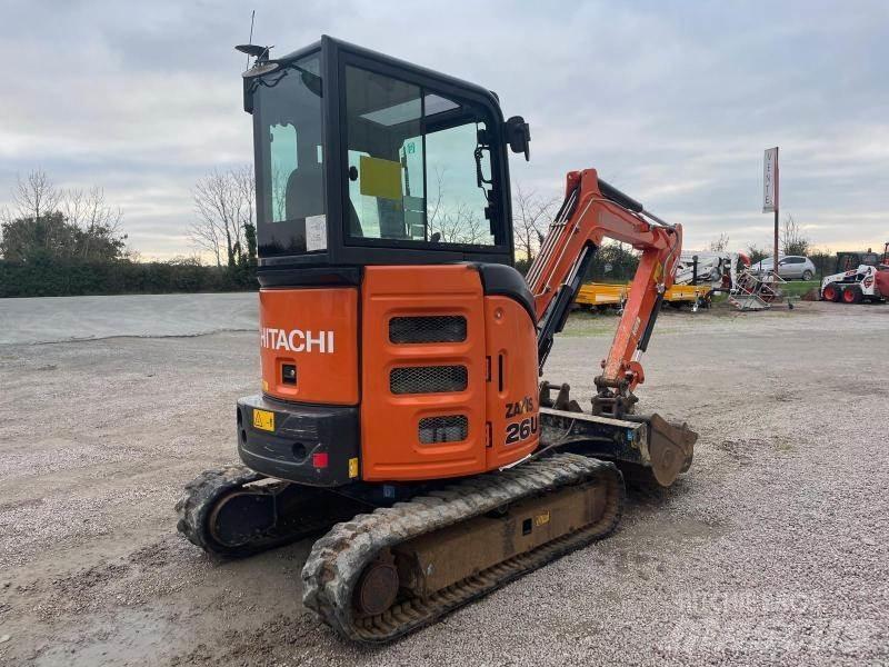 Hitachi ZX26U Miniexcavadoras