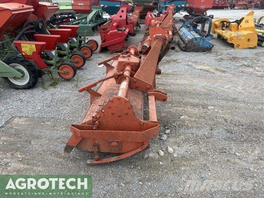 Kuhn EL 81M - 205 Tractores