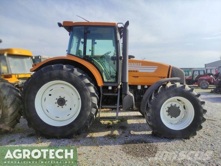 Renault 825 RZ Tractores