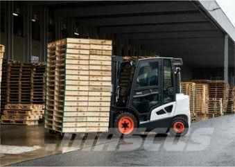 Bobcat D 30 S 9 Camiones diesel