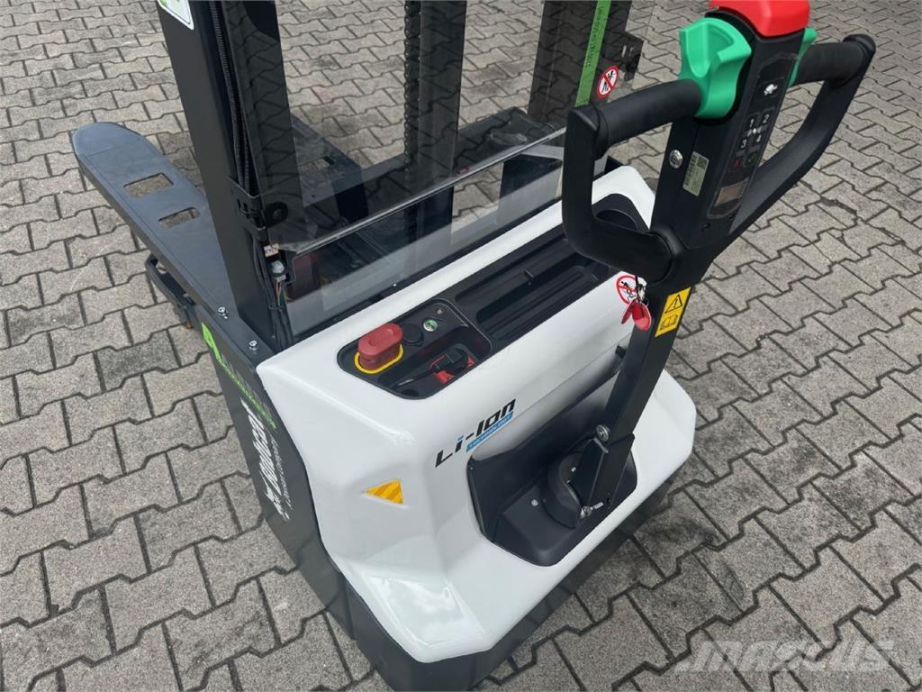 Bobcat LSM12N-7 i Montacargas manual