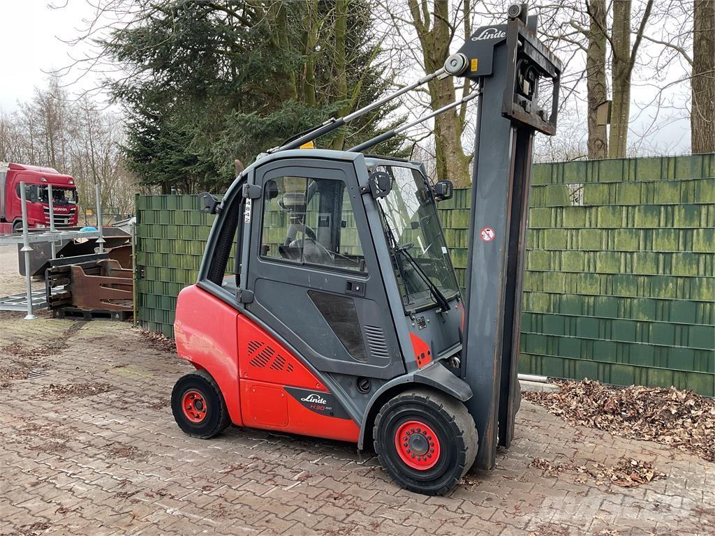Linde H 30 D 02 EVO Camiones diesel