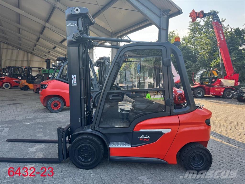 Linde H 30 T 01 Camiones LPG
