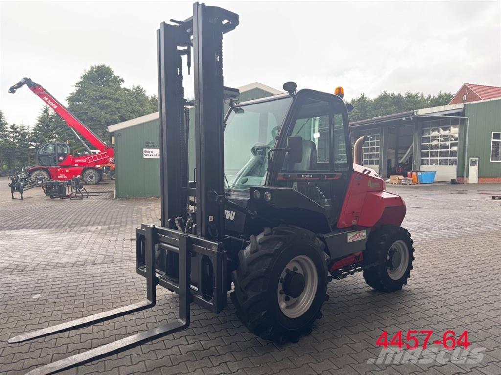 Manitou M 30 - 4 Montacargas todo terreno