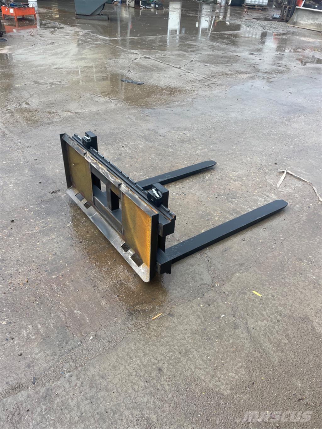 Bobcat Mustang Minicargadoras