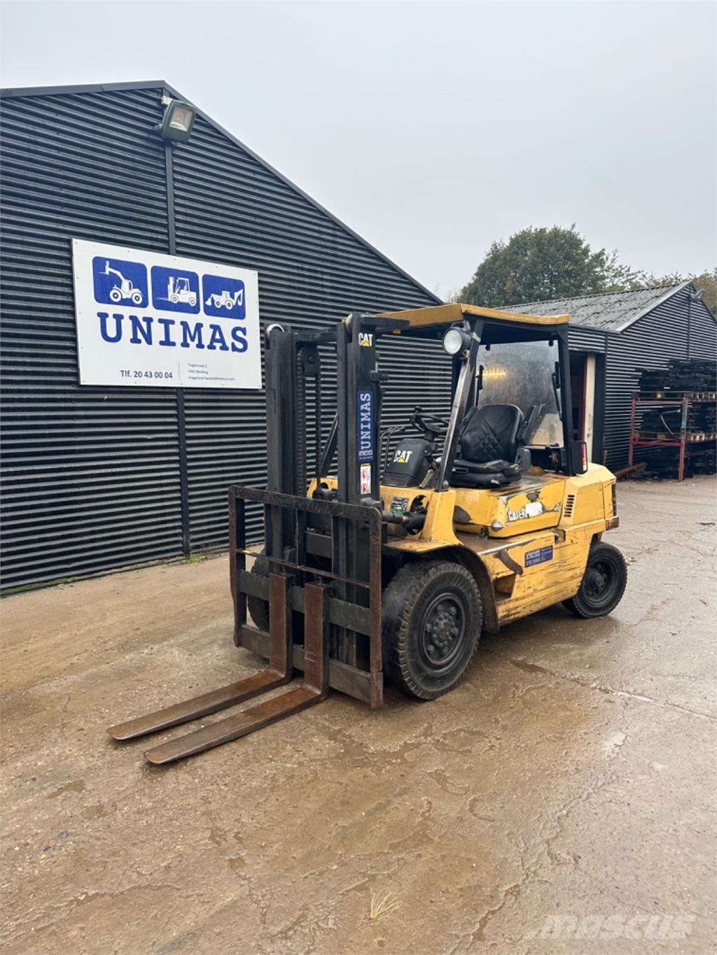 CAT DP40 Camiones diesel