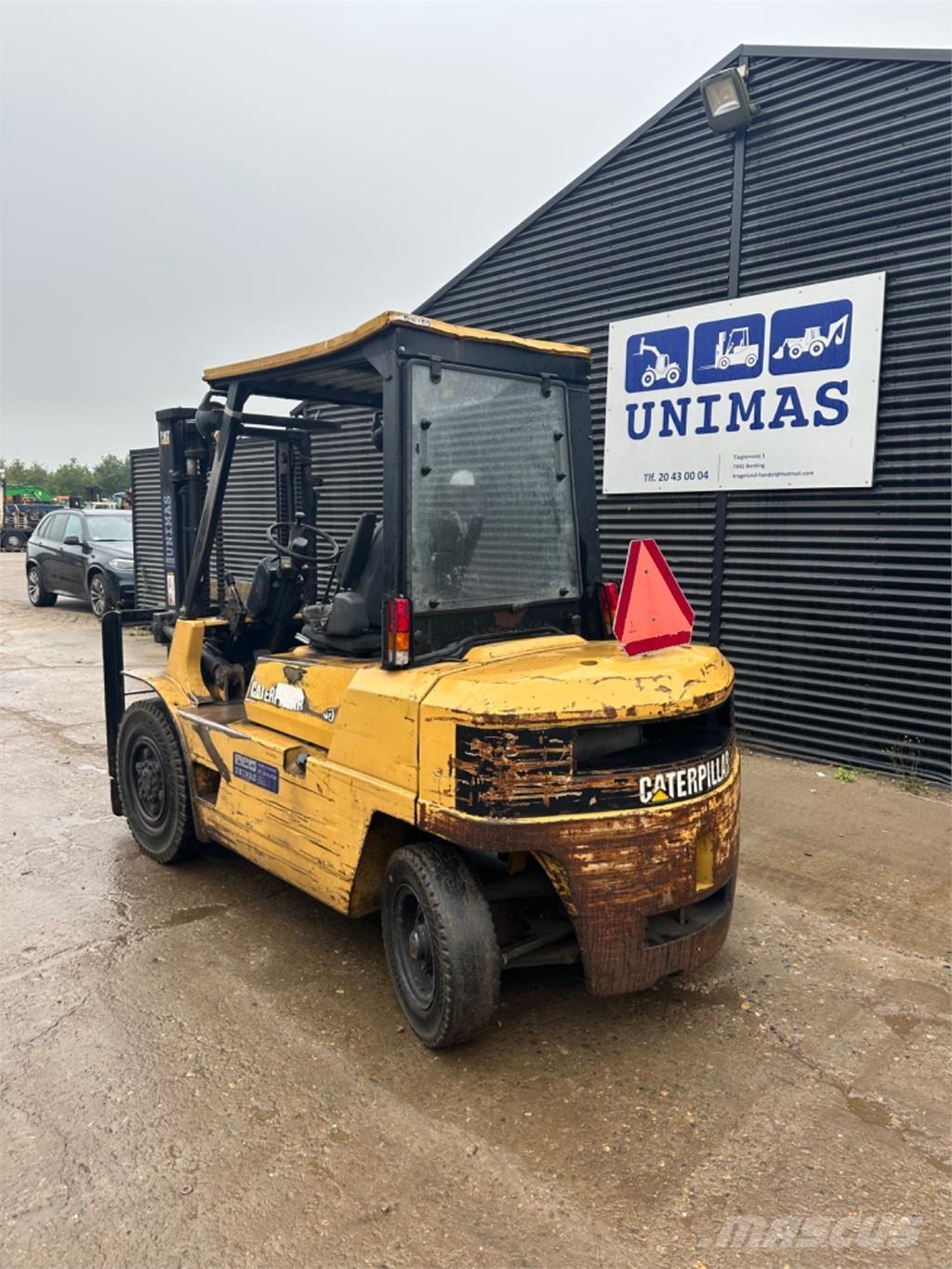 CAT DP40 Camiones diesel