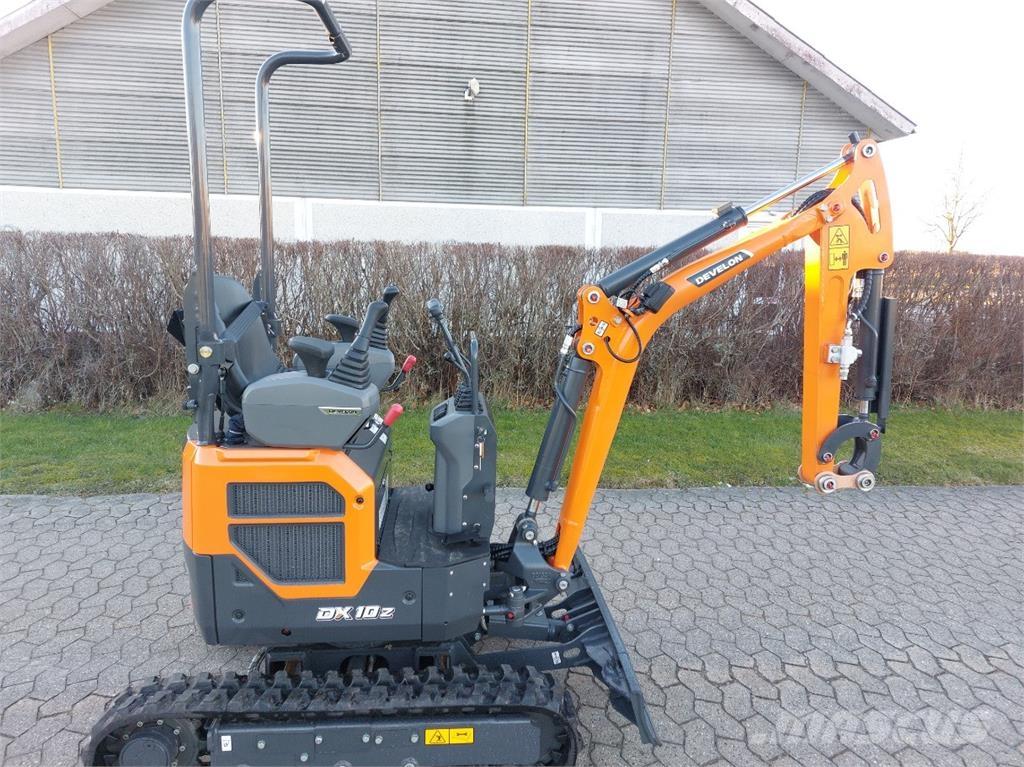 Develon DX10-7 Miniexcavadoras