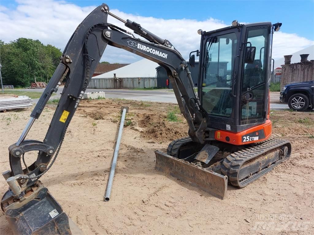 Eurocomach 25ZT Miniexcavadoras