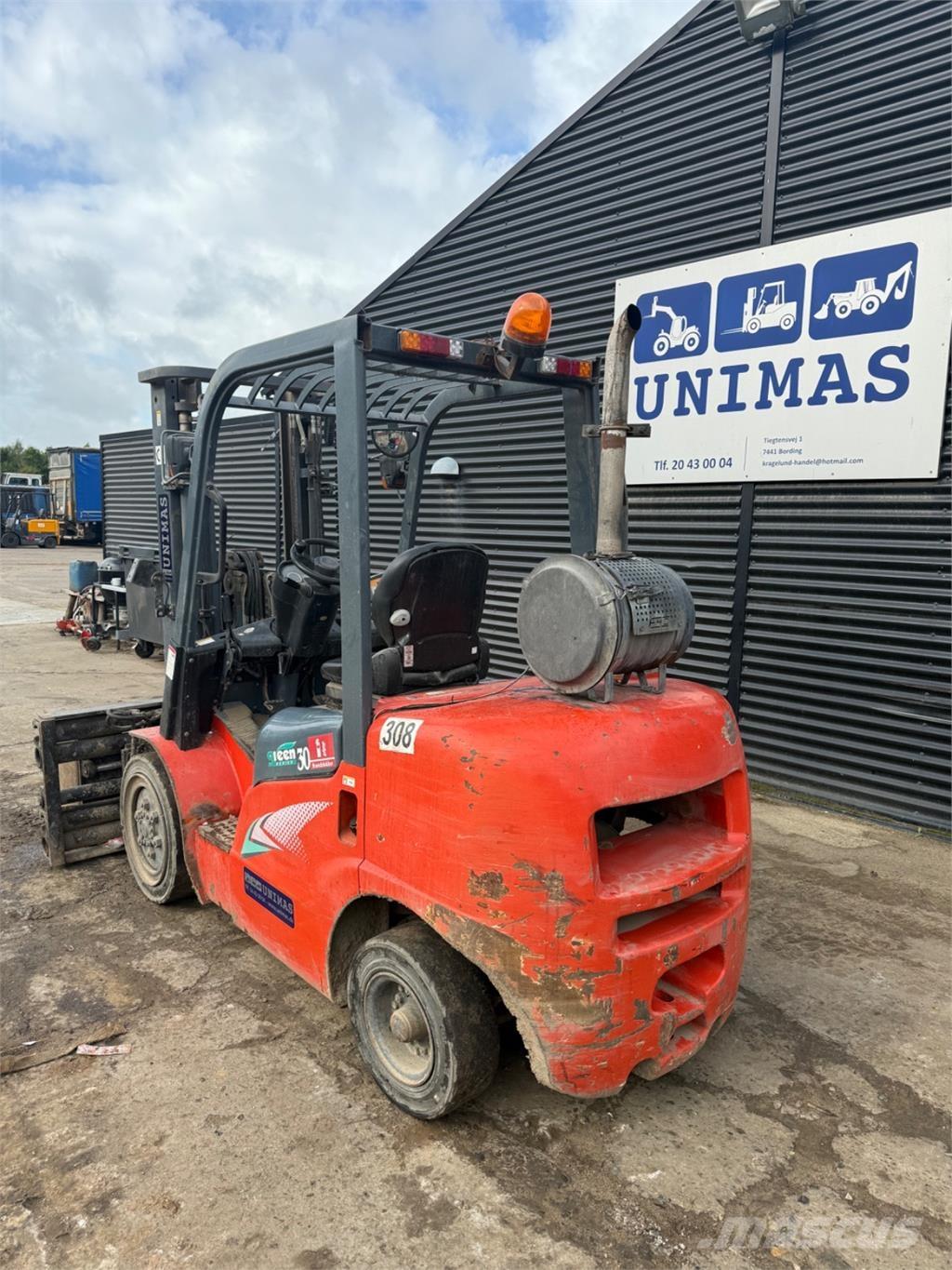 Heli CPCD30 Camiones diesel