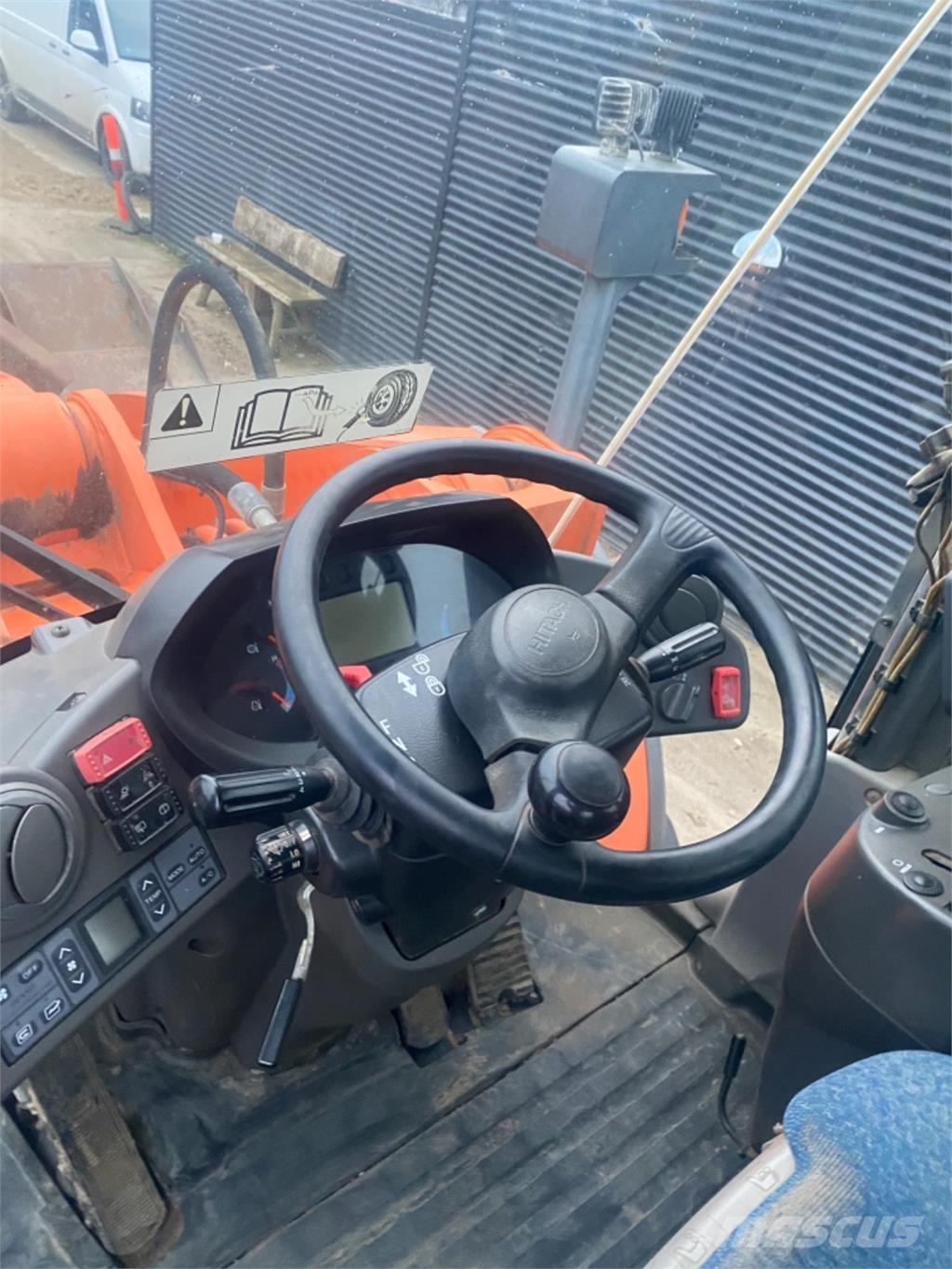 Hitachi ZW310 Cargadoras sobre ruedas