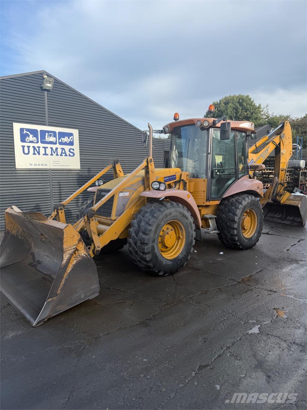 Hydrema 906D Retrocargadoras