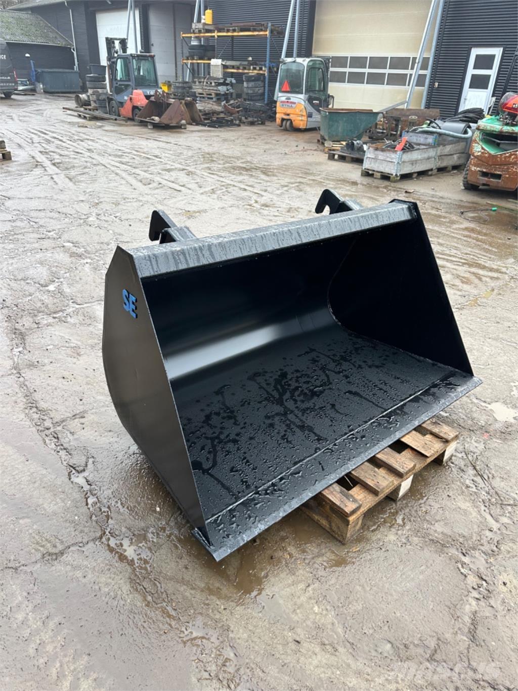 JCB Jordskovl Cucharones