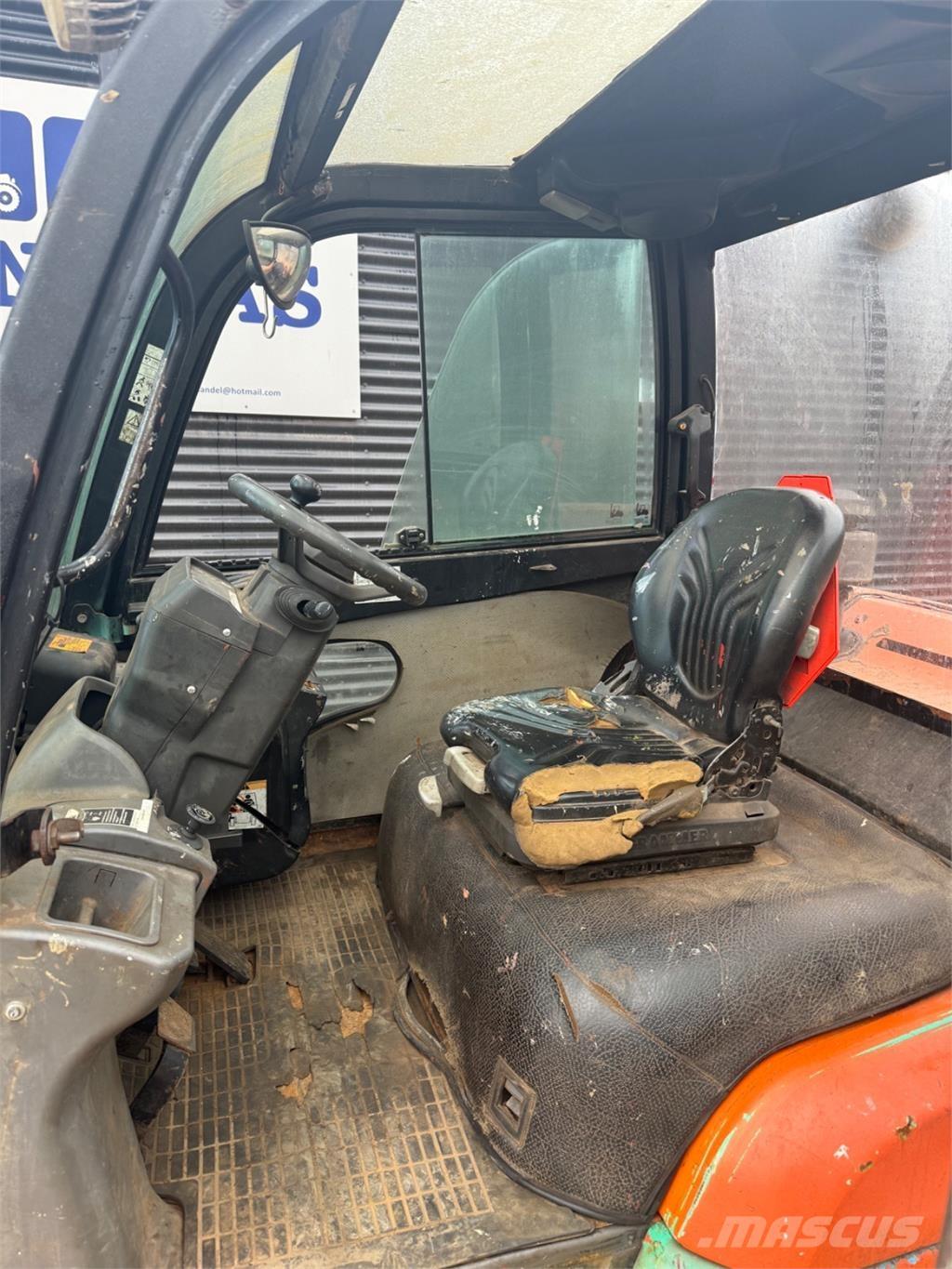 Mitsubishi FD40 Camiones diesel