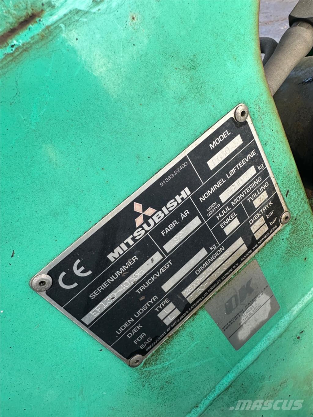 Mitsubishi FG30 Camiones LPG