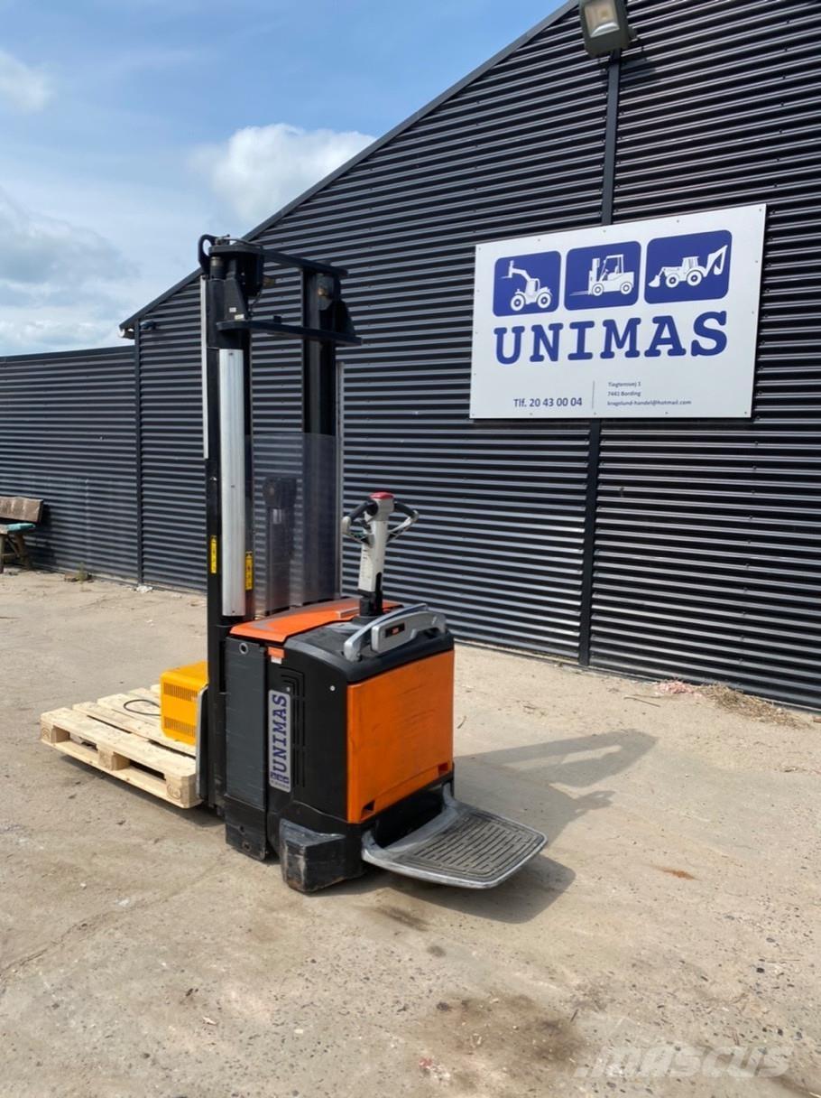 Rocla SP16 Apiladores manuales