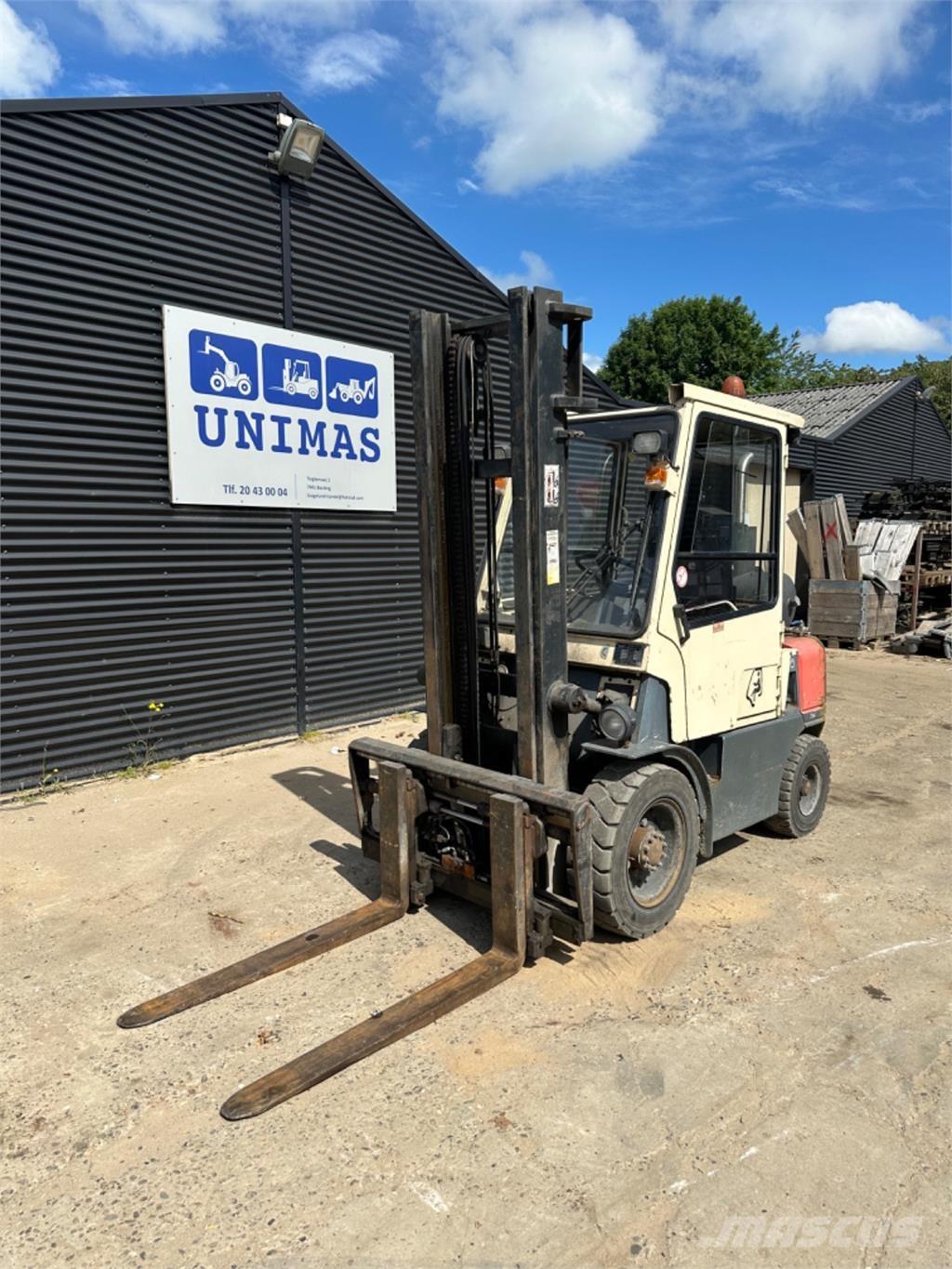 Tailift FD30 Camiones diesel