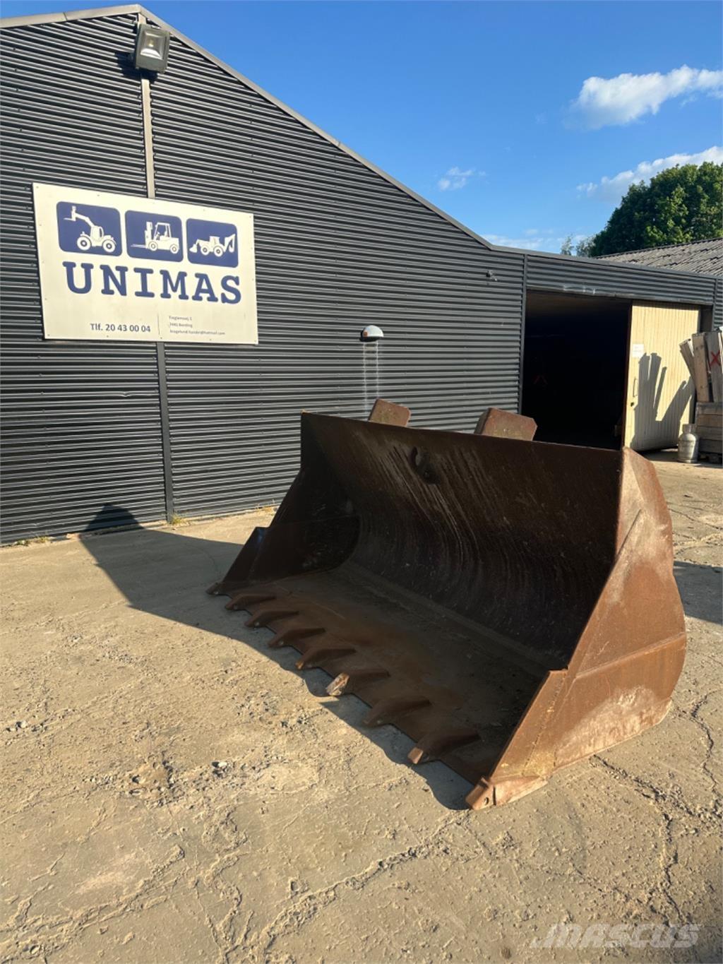 Volvo læsseskovl Cuchillas