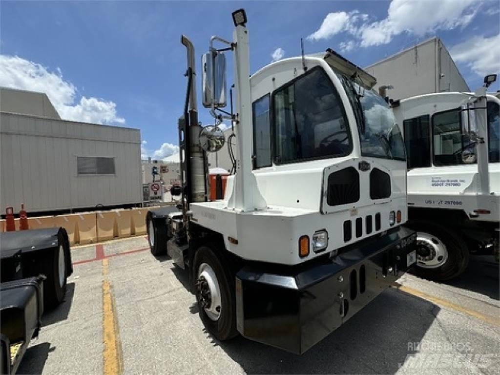 Autocar ACTT42 Tractocamiones para terminales