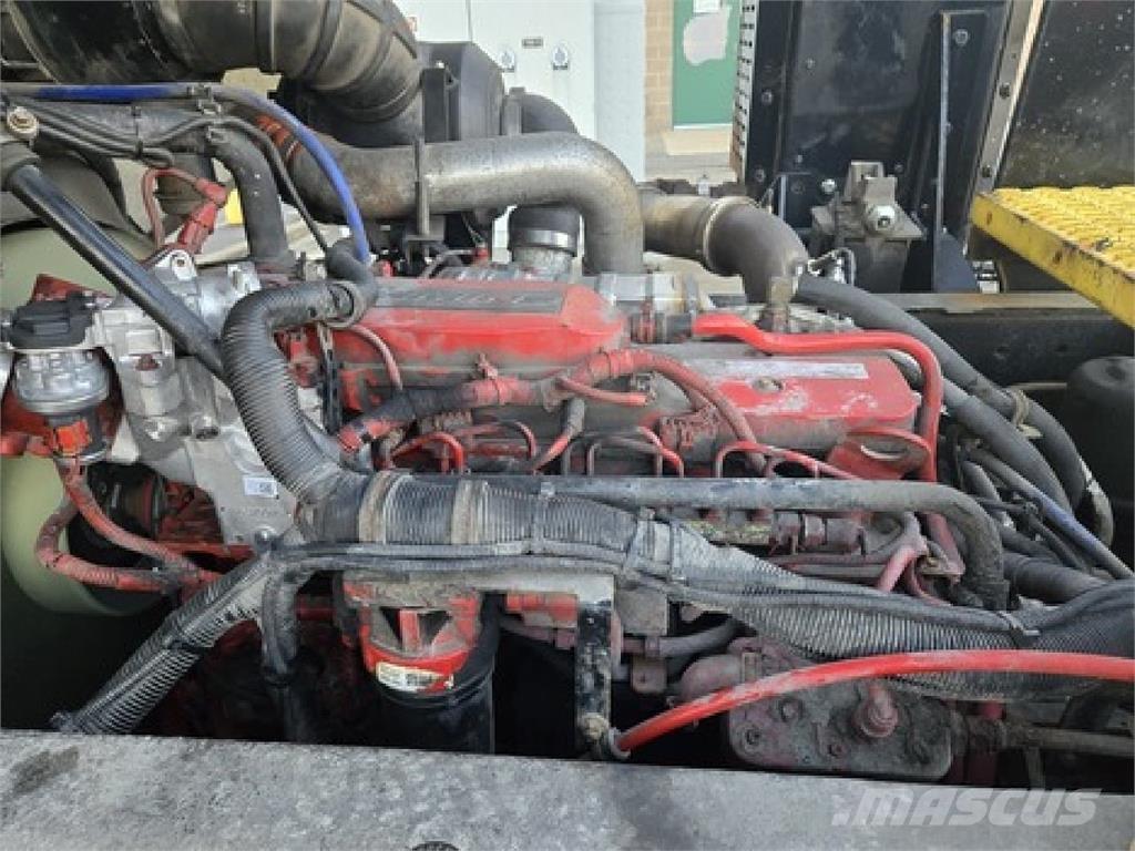 Autocar ACTT64 Tractocamiones para terminales