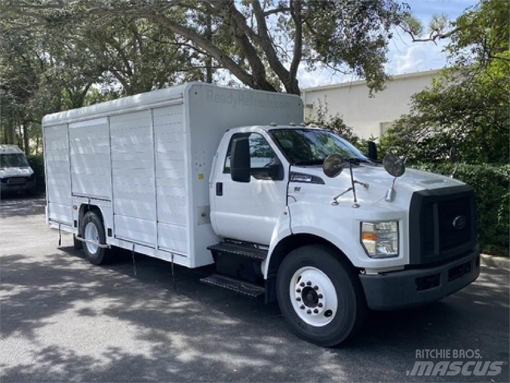 Ford F650 Camiones de reparto de bebidas