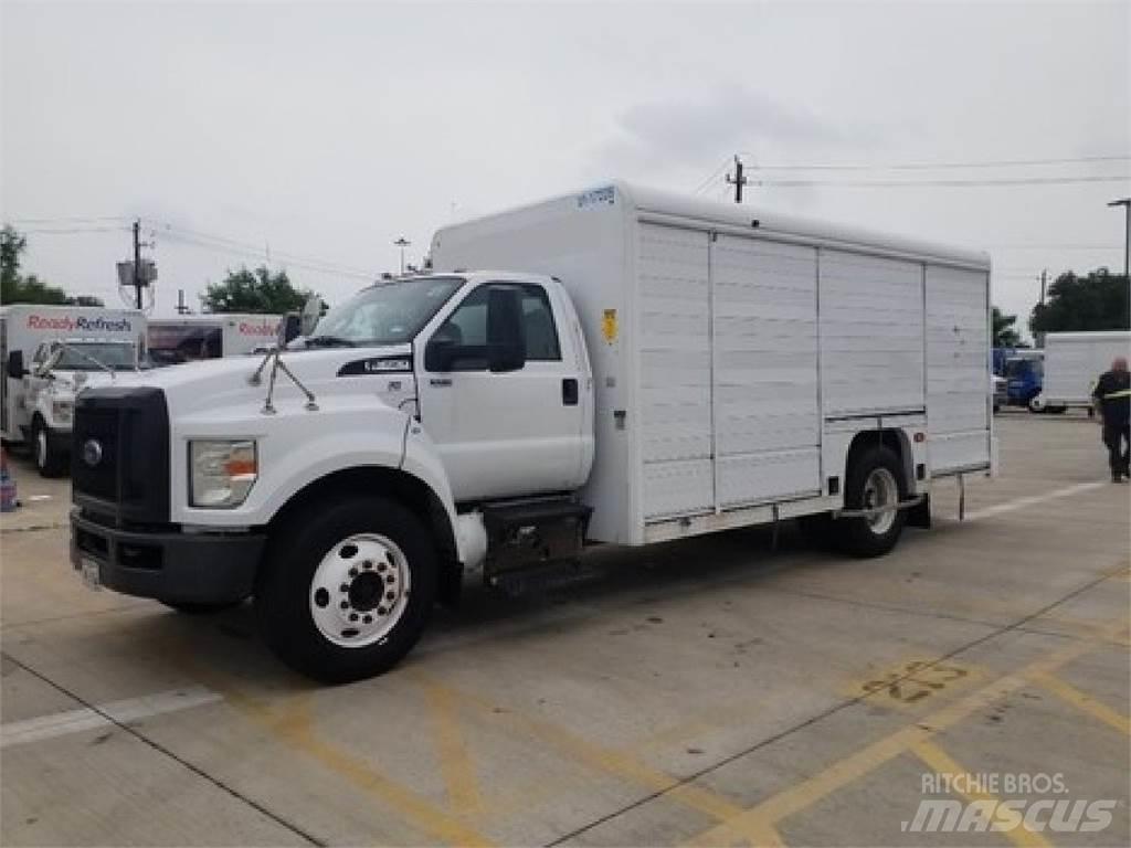 Ford F650 Camiones de reparto de bebidas