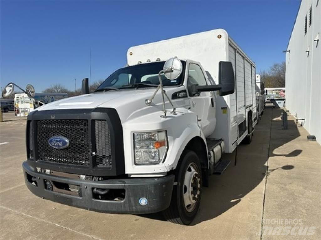 Ford F650 Camiones de reparto de bebidas