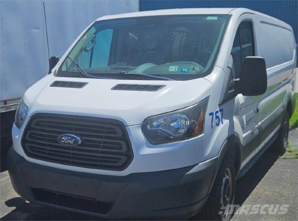 Ford Transit 150 Furgonetas cerradas