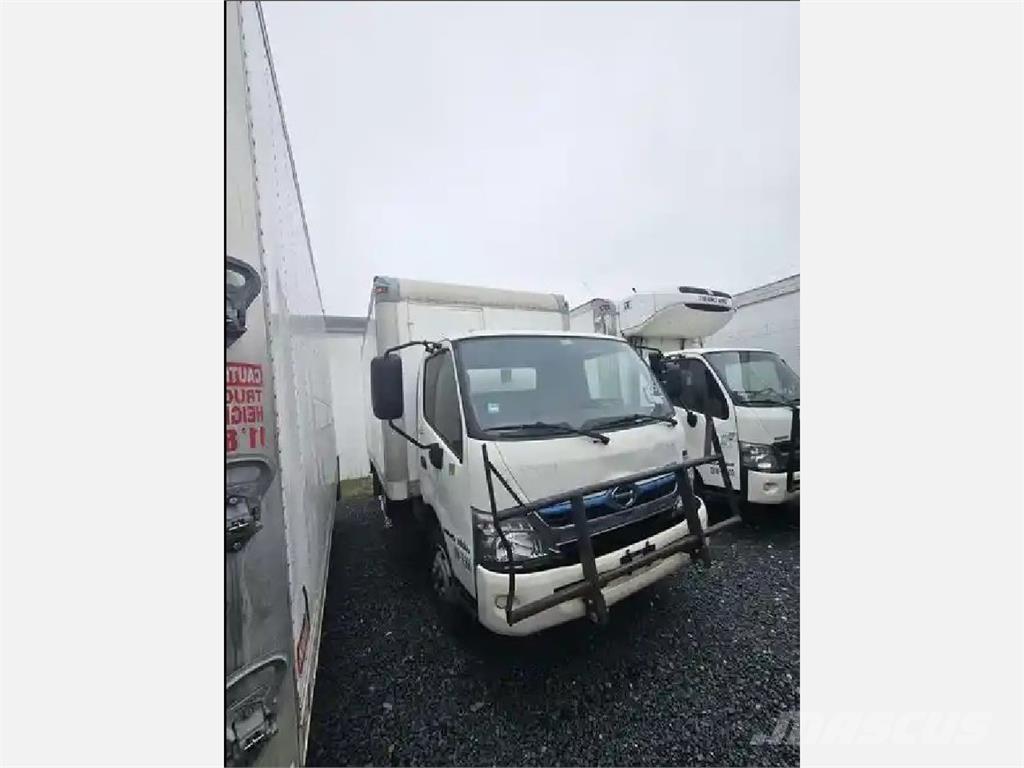 Hino 195 Camiones con caja de remolque